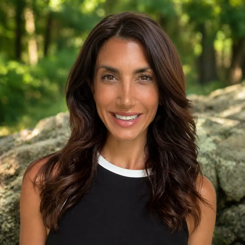 Lisa DeCamella